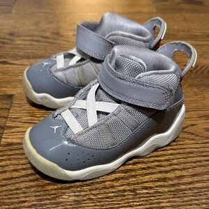 Jordan Kids Gray and White Sneakers